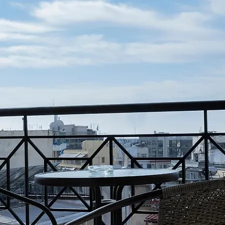 Zefiron View Apartment